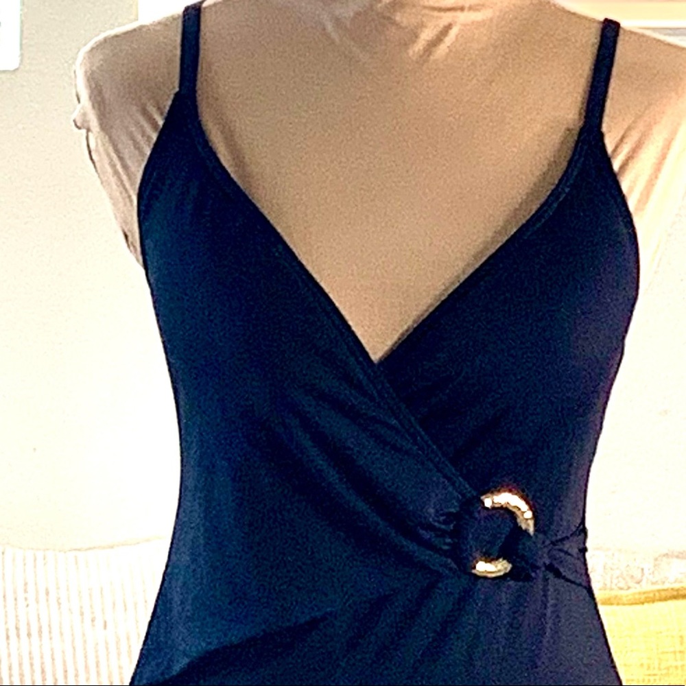 One Piece Swimsuits NWT SZ M - Picture 8 of 11